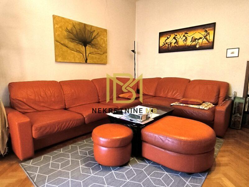 Prodajemo trosoban stan s dnevnim boravkom u Splitu,92m2,Manuš