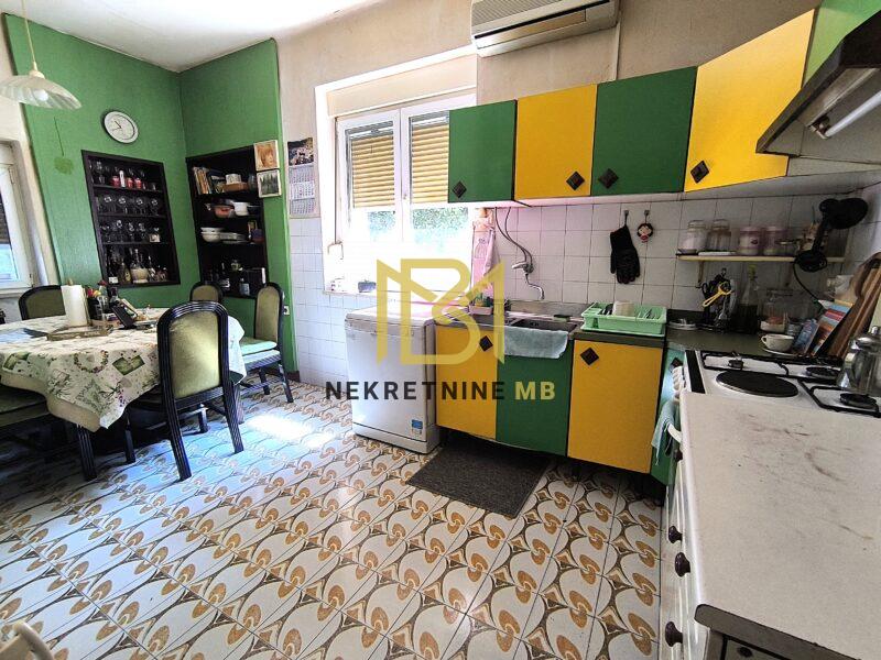 Prodajemo trosoban stan s dnevnim boravkom u Splitu,92m2,Manuš