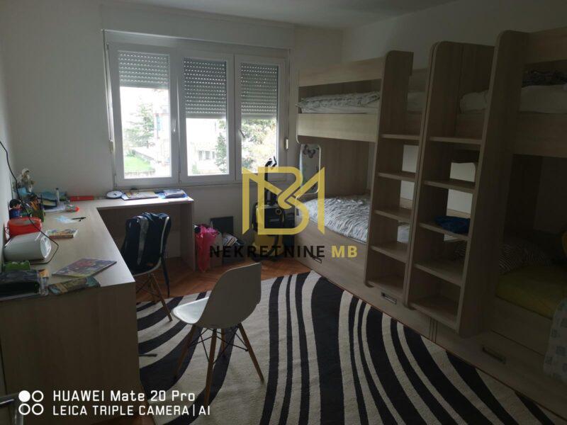 Dvosoban stan s dnevnim boravkom,Lokve,59m2