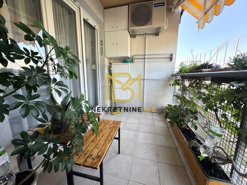 Dvosoban stan s dnevnim boravkom,61m2,Pazdigrad