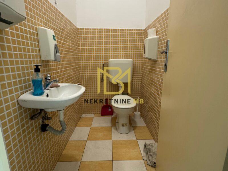 Iznajmljujemo poslovni prostor,Split,30m2