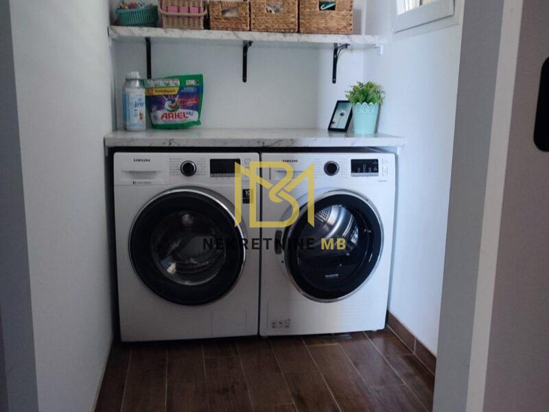 Prodajemo prizemnicu u Kaštel Novom,novogradnja,1239 m2