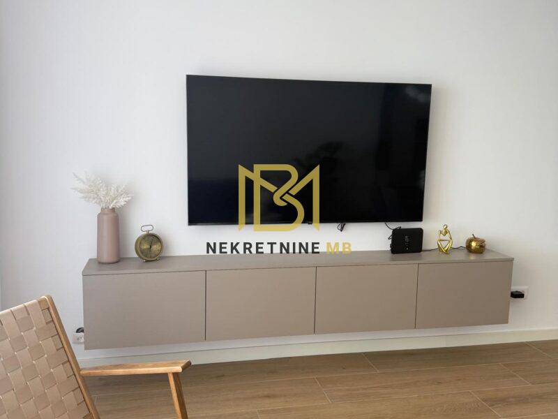 Iznajmljujemo trosoban stan na Duilovu površine 98m2, novogradnja