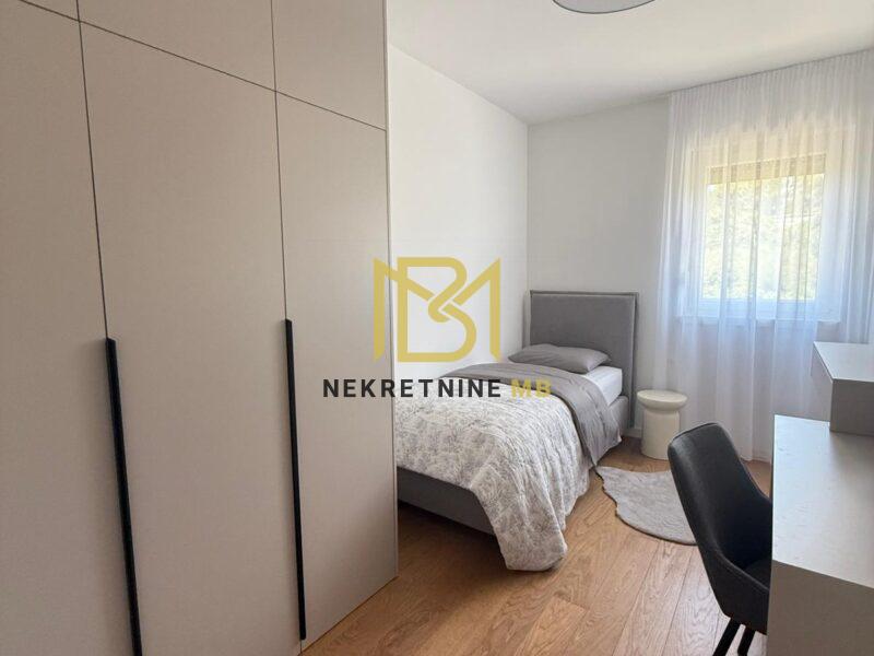 Iznajmljujemo trosoban stan na Duilovu površine 98m2, novogradnja