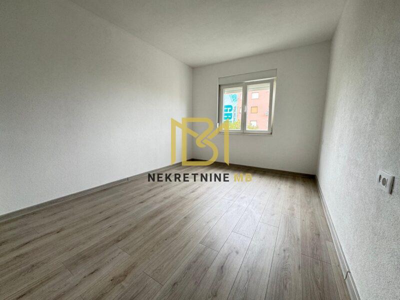 Prodajemo dvosoban stan s dnevnim boravkom,Split,60m2