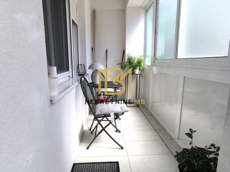 Iznajmljujemo dugoročno dvosoban novouređeni stan, Split, 75m2, 1.PM