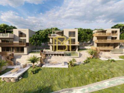 Prodaje se građevinsko zemljište, površine 2077 m2