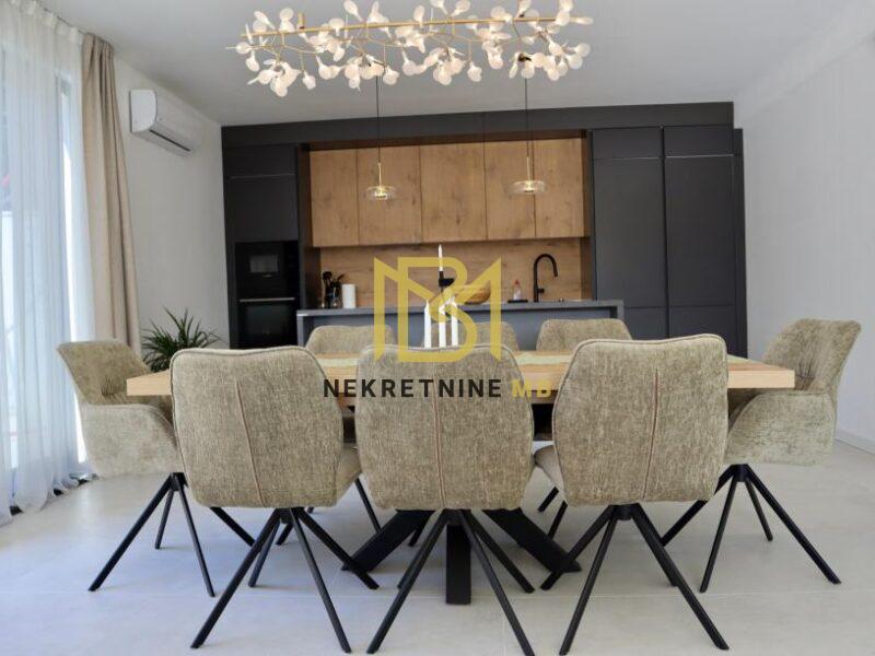 Prodajemo novoizgrađenu vilu na Šolti,236m2,na zemljištu od 1000m2
