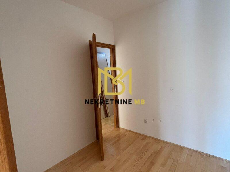 Prodajemo jednosoban stan u Splitu,predio Kocunar,41m2