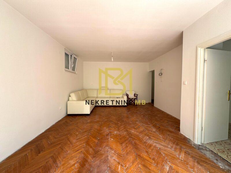 Prodajemo jednosoban stan s dnevnim boravkom u Splitu,Lokve,50m2