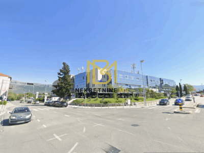 Prodajemo poslovni prostor u Splitu,Poljud,638m2