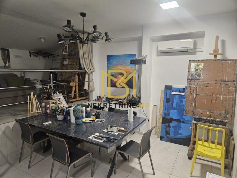 Prodajemo poslovni prostor u blizini suda 22m2