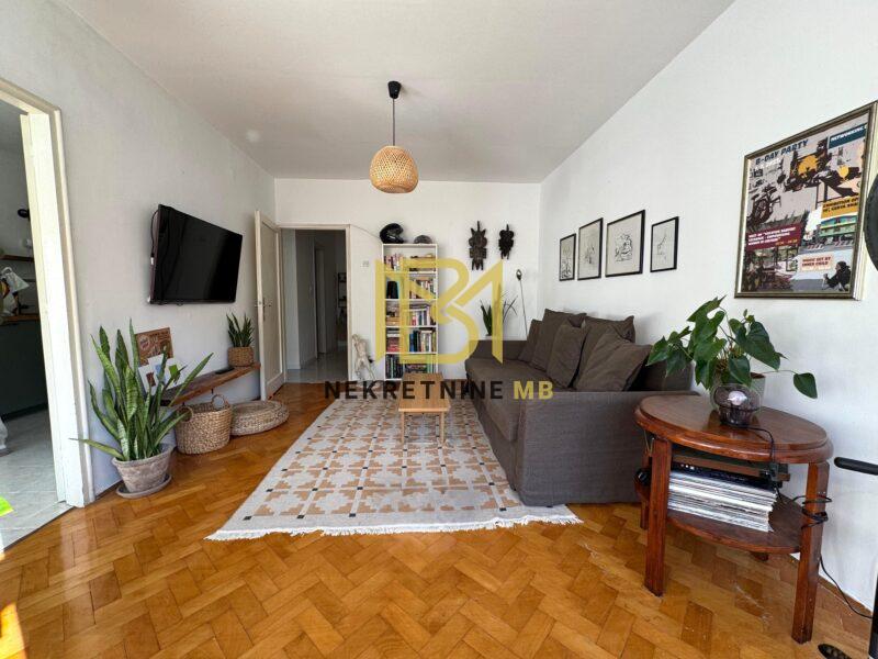 Prodajemo uređen i namješten jednosoban stan s dnevnim boravkom,Split,54m2