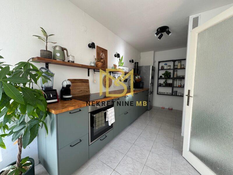 Prodajemo uređen i namješten jednosoban stan s dnevnim boravkom,Split,54m2