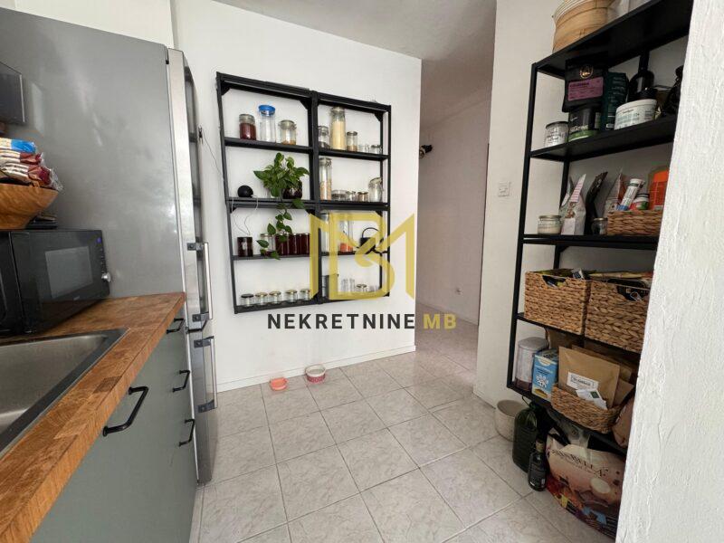 Prodajemo uređen i namješten jednosoban stan s dnevnim boravkom,Split,54m2