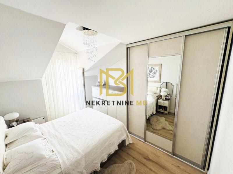 Prodajemo uređen i namješten trosoban stan u Solinu88m2,+jednosoban 38m2,PM