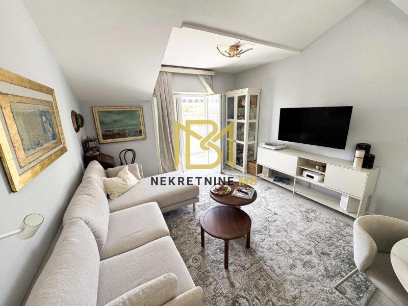 Prodajemo uređen i namješten trosoban stan u Solinu88m2,+jednosoban 38m2,PM