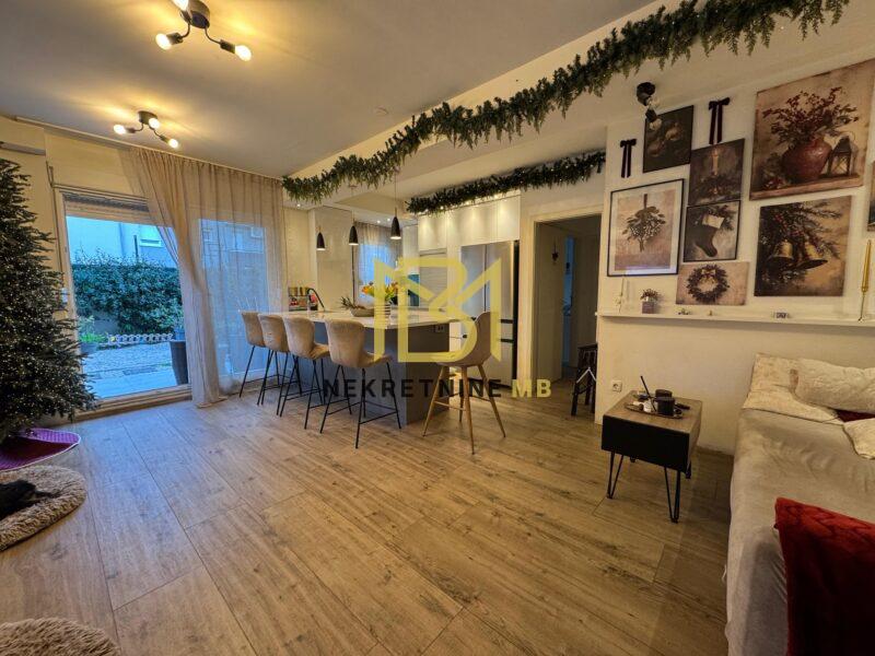 Prodajemo uređen dvosoban stan s dnevnim boravkom,Solin,+2PM