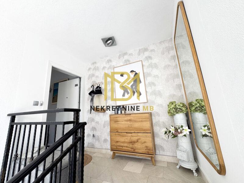 Prodajemo uređen i namješten trosoban stan u Solinu88m2,+jednosoban 38m2,PM