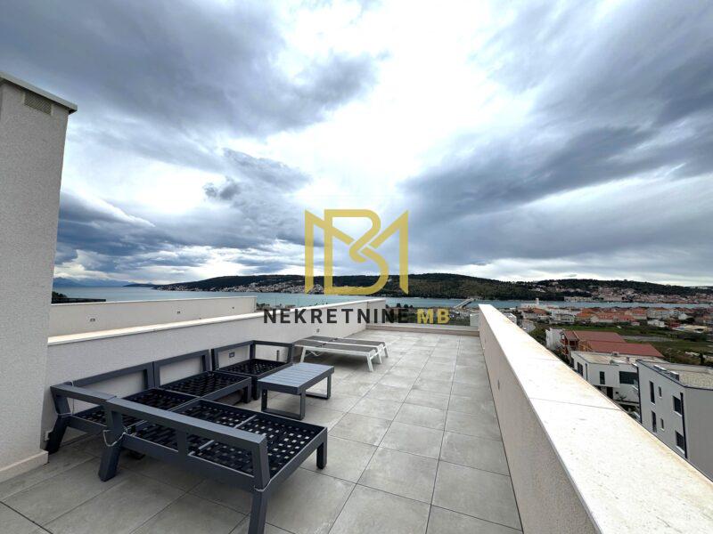 Prodajemo namješten jednosoban stan u Trogiru,55m2 + 58m2