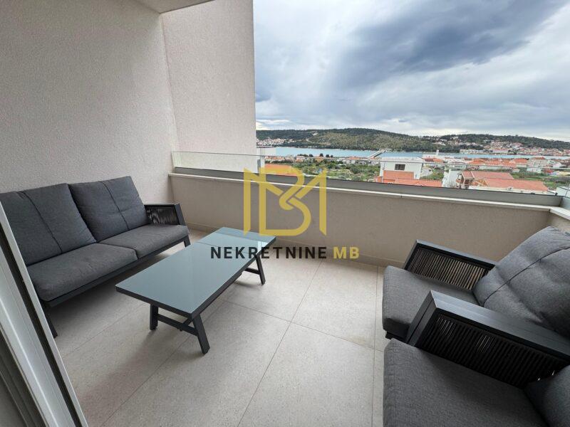 Prodajemo namješten jednosoban stan u Trogiru,55m2 + 58m2