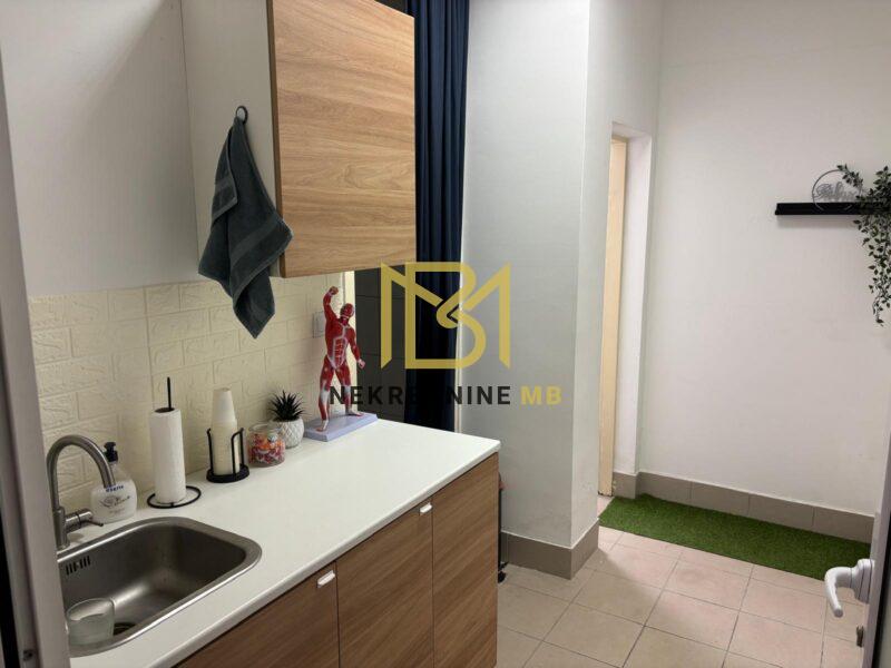 Iznajmljujemo uredski poslovni prostor u Splitu 65m2