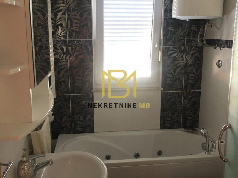 Iznajmljujemo potpuno namješten stan u Splitu, površine 76m2