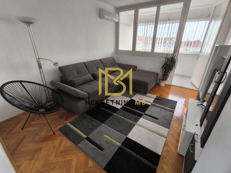 Iznajmljujemo potpuno namješten stan u Splitu, predio Dobri, 60m2