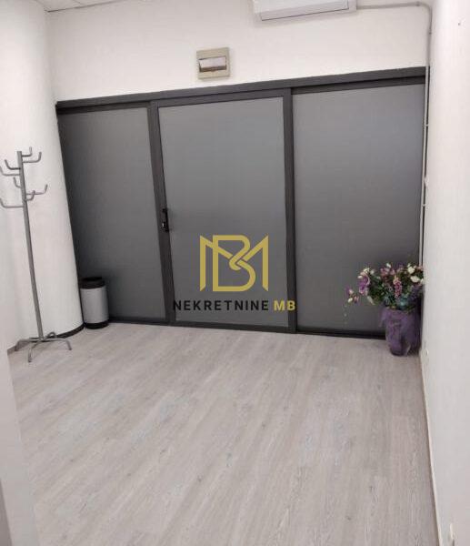 Iznajmljujemo uredski prostor 14 m2 u Splitu, u blizini suda