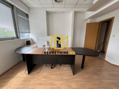 Poslovni prostor: Split, uredski, 24 m2