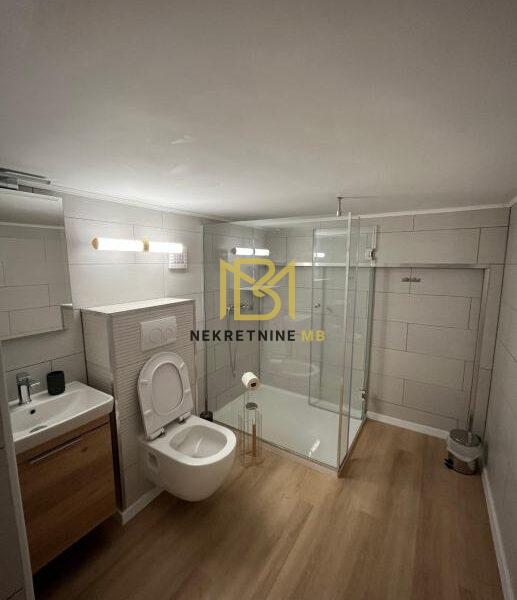 Iznajmljujemo potpuno namješten stan u Splitu, predio Pujanke, površine 60m2