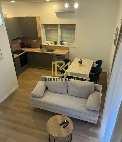 Iznajmljujemo potpuno namješten stan u Splitu, predio Pujanke, površine 60m2