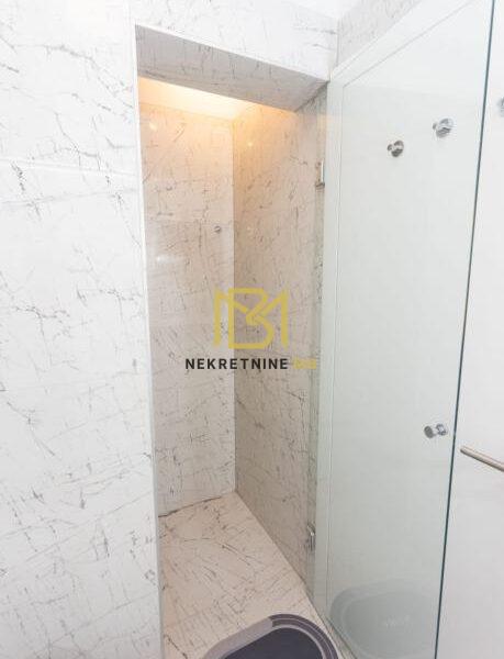 Iznajmljujemo potpuno namješten stan s balkonom na Visokoj, površine 53m2