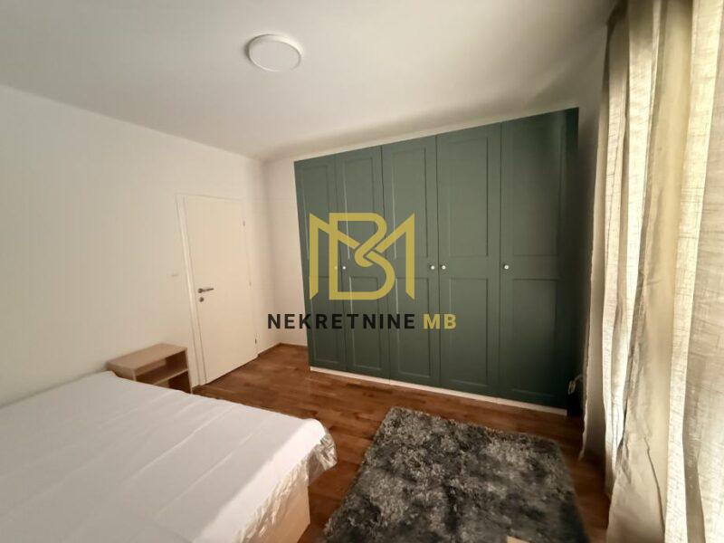 Iznajmljujemo potpuno namješten stan u Splitu, predio Neslanovac, površine 110m2