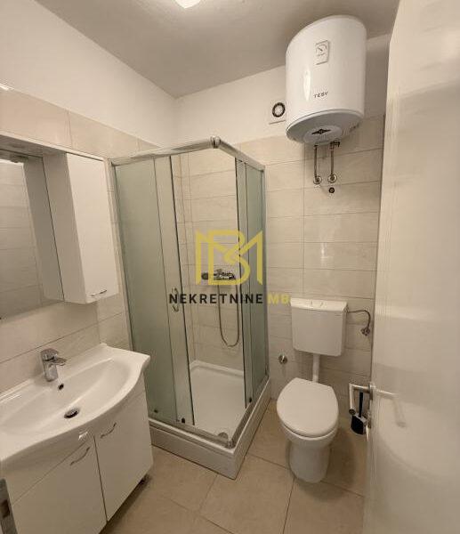 Iznajmljujemo potpuno namješten stan u Splitu, predio Neslanovac, površine 110m2