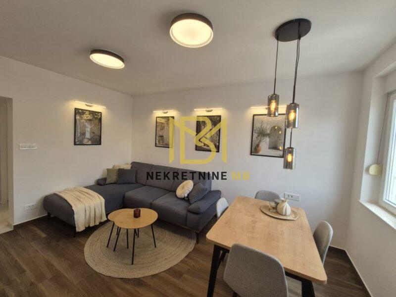 Iznajmljujemo potpuno namješten u Splitu, predio Sućidar, površine 56m2