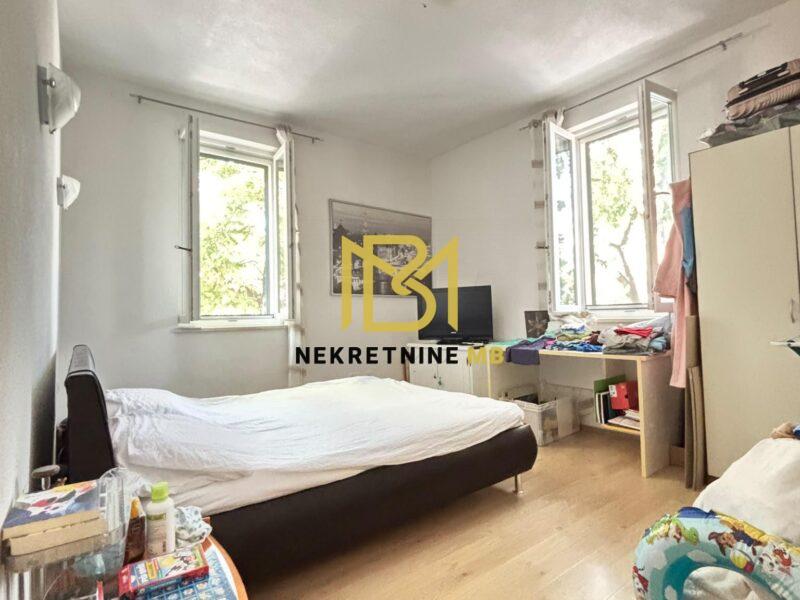 Iznajmljujemo stan u Splitu, predio Bačvice, površine 35m2