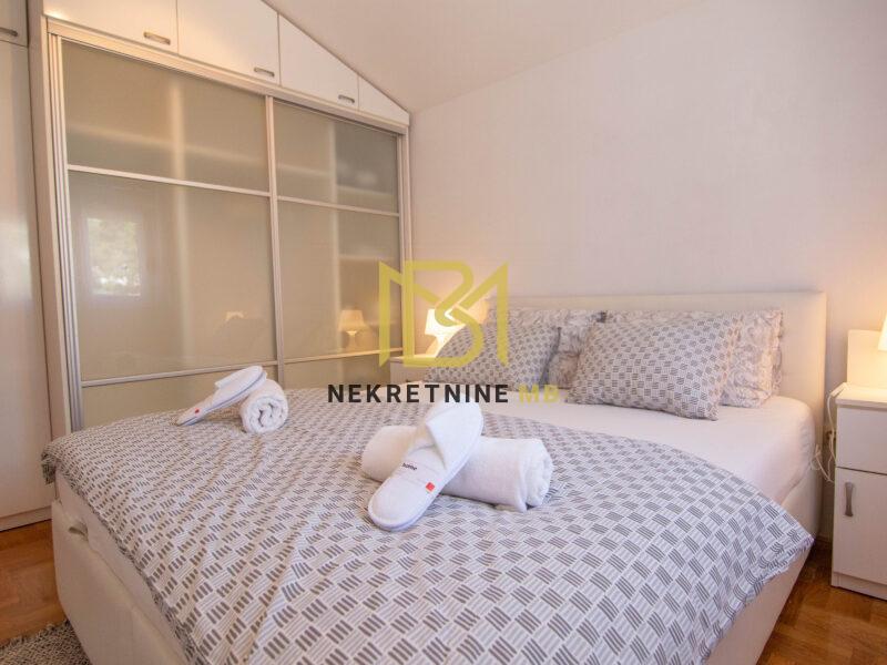 Ekskluzivno prodajemo u blizini hotela Le Meridian Lav 2-s stan 70m2, PM 13m2+sprema 6m2