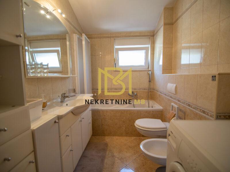 Ekskluzivno prodajemo u blizini hotela Le Meridian Lav 2-s stan 70m2, PM 13m2+sprema 6m2